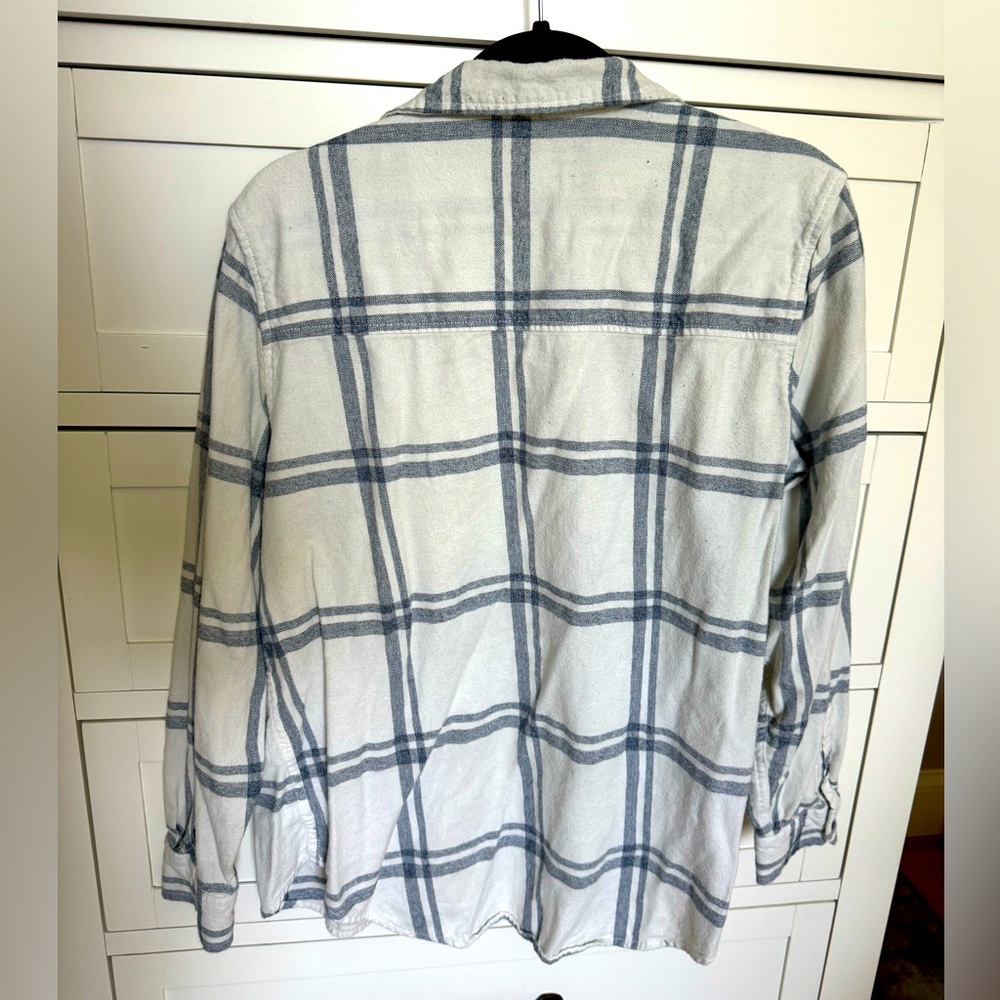 Universal Thread Flannel - image 3